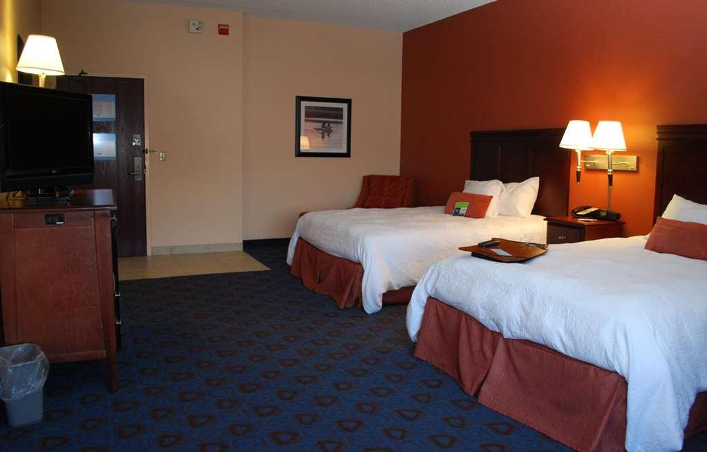 Hampton Inn Bentonville-Rogers Phòng bức ảnh
